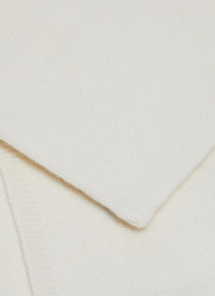 Detail View - Click To Enlarge - OYUNA - Travel Cashmere Pillow — Ivory