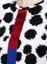 Detail View - Click To Enlarge - ÊTRE CÉCILE - Cheetah print foil stripe cropped T-shirt