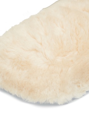 Detail View - Click To Enlarge - SHLEEP - The Shleep half moon pillow – Oatmeal