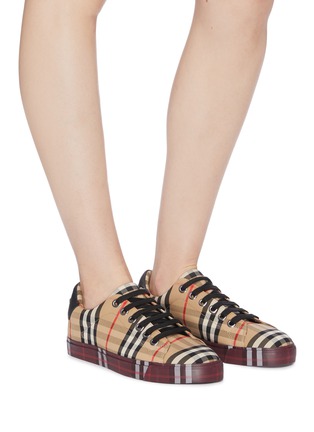 Figure View - Click To Enlarge - BURBERRY - Vintage check canvas sneakers