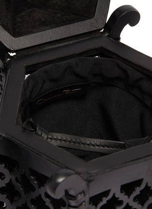 Detail View - Click To Enlarge - OSCAR DE LA RENTA - 'Lantern' tassel leather shoulder bag