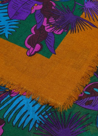 Detail View - Click To Enlarge - FRANCO FERRARI - 'Risiko' tiger jungle print scarf