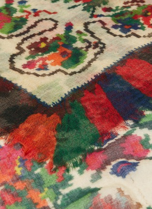 Detail View - Click To Enlarge - FRANCO FERRARI - 'Evans Wash' floral print wool-cashmere scarf