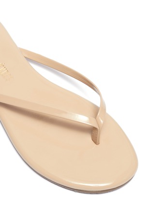 Detail View - Click To Enlarge - TKEES - 'Foundations' leather flip flops