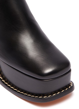 Detail View - Click To Enlarge - LOEWE - Sculptural heel leather platform boots