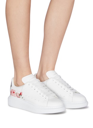 Figure View - Click To Enlarge - ALEXANDER MCQUEEN - 'Larry' rose print counter leather sneakers
