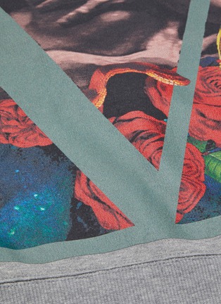  - VALENTINO GARAVANI - X UNDERCOVER 'Lovers' graphic print sweatshirt
