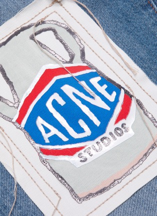  - ACNE STUDIOS - Vase graphic appliqué jeans