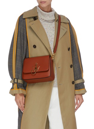 Figure View - Click To Enlarge - JW ANDERSON - Logo plate leather crossbody bag