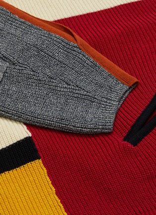  - TOGA ARCHIVES - Colourblock panelled slit sleeve sweater