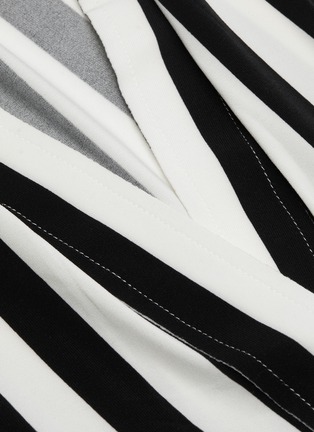 Detail View - Click To Enlarge - NORMA KAMALI - Pleated flared stripe shirt dress
