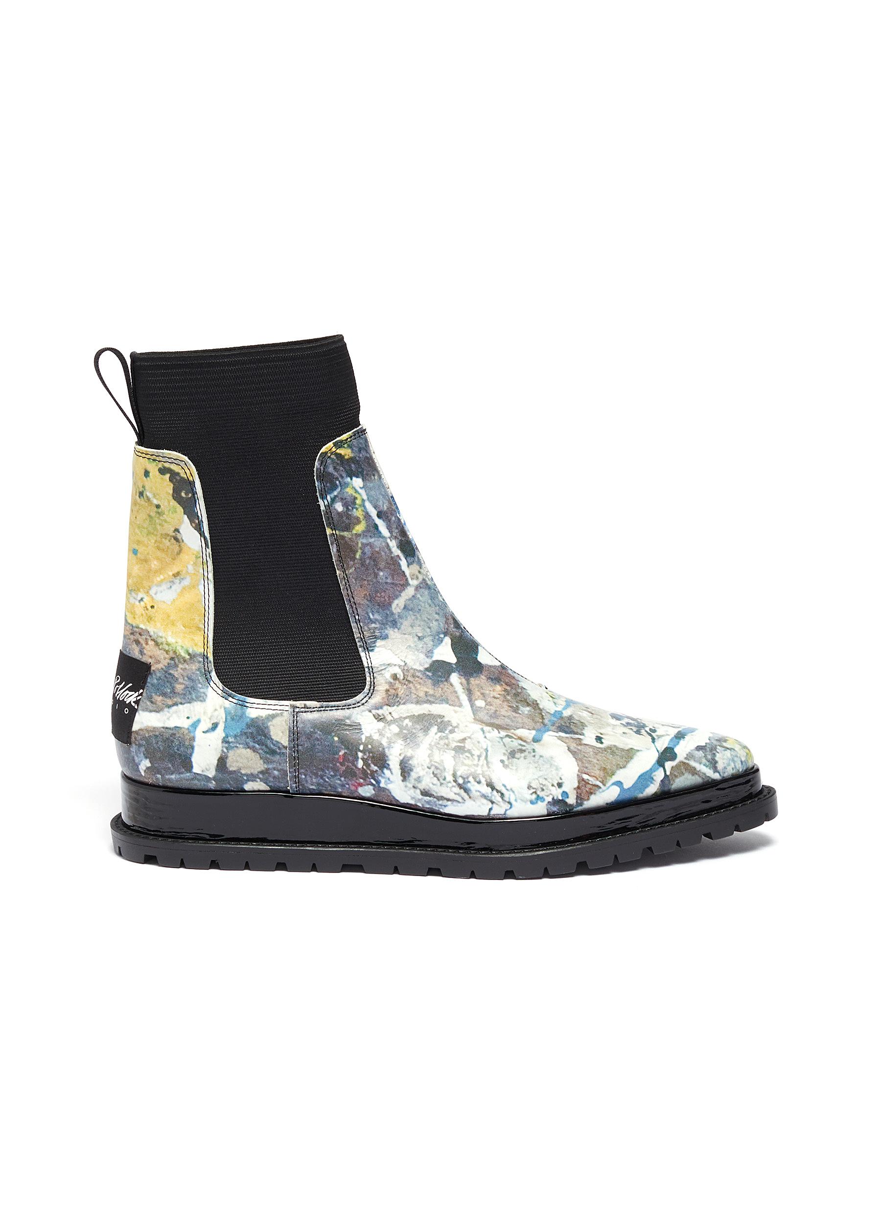 Abstract print Chelsea boots by Sacai