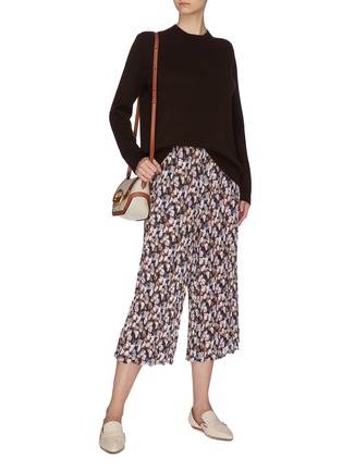 Figure View - Click To Enlarge - VINCE - Floral print pleated culotte pants