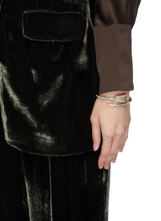 Figure View - Click To Enlarge - BUTLER & WILSON - 'Arrow' embellished bracelet