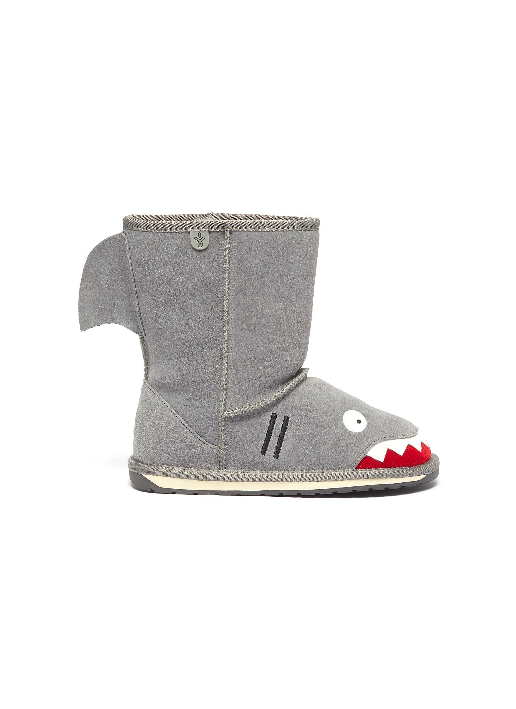emu shark boots