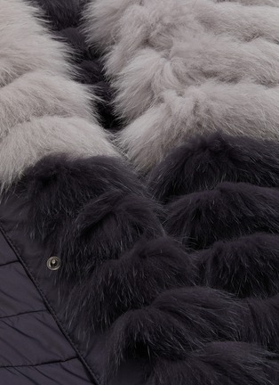  - GEMMI - Reversible colourblock panel fox fur long vest