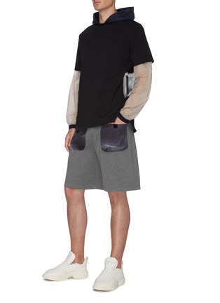 Figure View - Click To Enlarge - DYNE - 'Roebling' graphic pocket performance sweatshorts