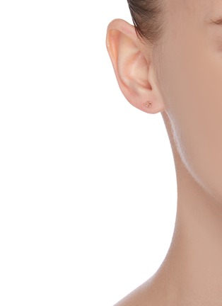 Figure View - Click To Enlarge - SARAH & SEBASTIAN - Petite letter' gold single earring – G