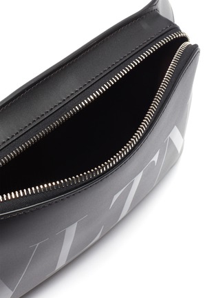 Detail View - Click To Enlarge - VALENTINO GARAVANI - Valentino Garavani 'VLTN' logo print leather waistbag
