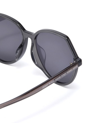 Detail View - Click To Enlarge - FENDI - Angular oversized sunglasses