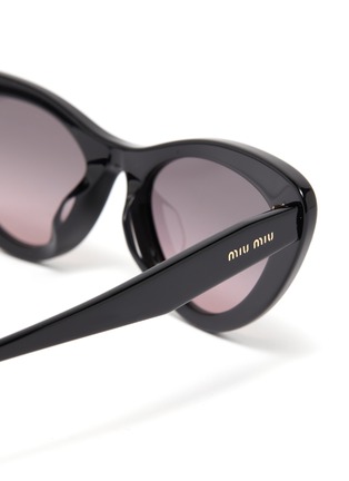 Detail View - Click To Enlarge - MIU MIU - Acetate Frame Cateye Sunglasses