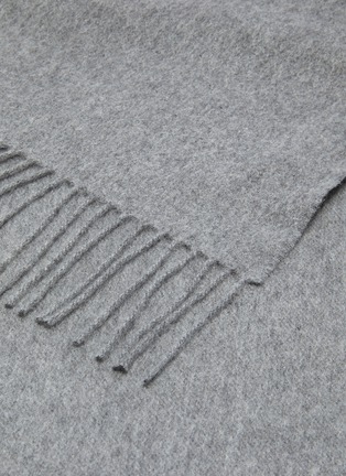 Detail View - Click To Enlarge - JOHNSTONS OF ELGIN - Fringed cashmere scarf