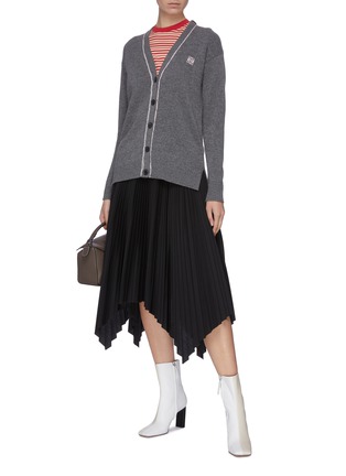 Figure View - Click To Enlarge - LOEWE - Contrast stitch anagram wool cardigan