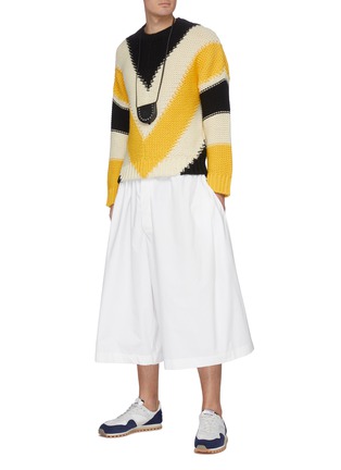 Figure View - Click To Enlarge - LOEWE - Colourblock V stripe sweater