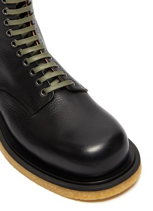 Detail View - Click To Enlarge - BOTTEGA VENETA - Lace up leather combat boots