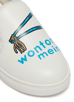 Detail View - Click To Enlarge - WINK - 'Wonton Mein' slogan graphic print kids slip-on sneakers