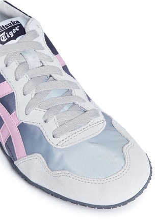 Detail View - Click To Enlarge - ONITSUKA TIGER - 'Serrano' gradient sneakers