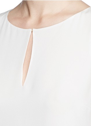 Detail View - Click To Enlarge - DIANE VON FURSTENBERG - 'Raica' silk sleeveless blouse