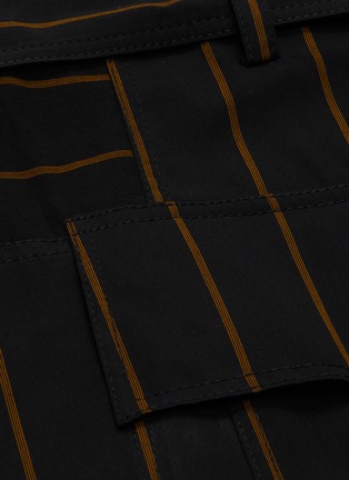 Detail View - Click To Enlarge - VINCE - Stripe Utility Skirt