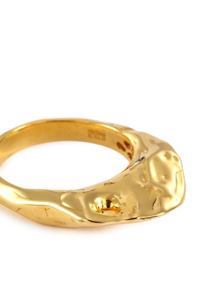 Detail View - Click To Enlarge - PATCHARAVIPA - "Madre Tushroom' 18k yellow gold ring