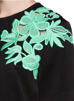 Detail View - Click To Enlarge - 3.1 PHILLIP LIM - Guipure floral lace T-shirt