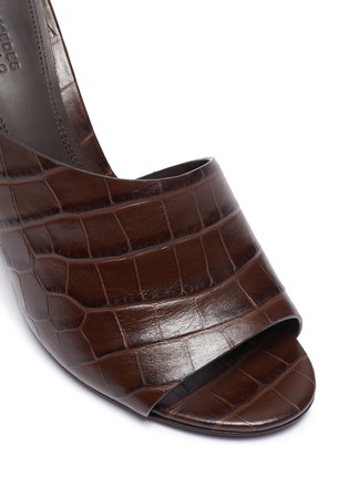 Detail View - Click To Enlarge - MERCEDES CASTILLO - 'Izar' asymmetric leather mules