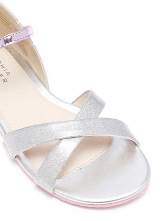Detail View - Click To Enlarge - SOPHIA WEBSTER - 'Chiara' wing APPLIQUÉ metallic kids cross sandals