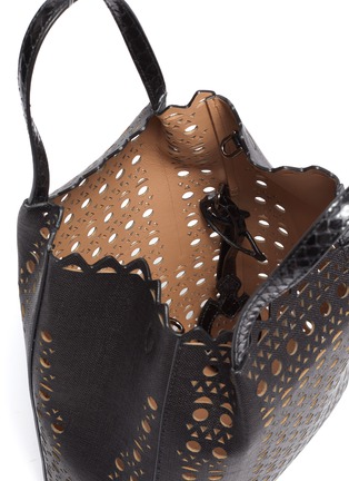 Detail View - Click To Enlarge - ALAÏA - 'Marguerite' small leather tote bag