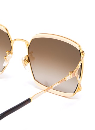Detail View - Click To Enlarge - GUCCI - Large square Y-shape temple metal frame sunglasses