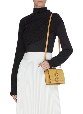 Figure View - Click To Enlarge - JW ANDERSON - 'Logo' plate crossbody bag