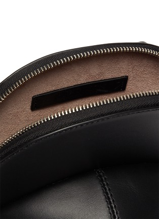 Detail View - Click To Enlarge - JW ANDERSON - Leather cap bag