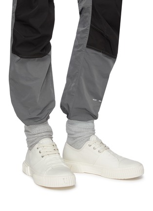 Figure View - Click To Enlarge - BOTH - 'Pro-tec' tonal sneakers