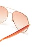 Detail View - Click To Enlarge - MATTHEW WILLIAMSON - Metal frame wire-core temples aviator sunglasses