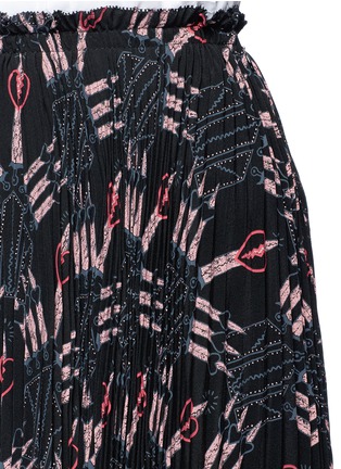 Detail View - Click To Enlarge - VALENTINO GARAVANI - 'Love Blade' print pleated maxi skirt