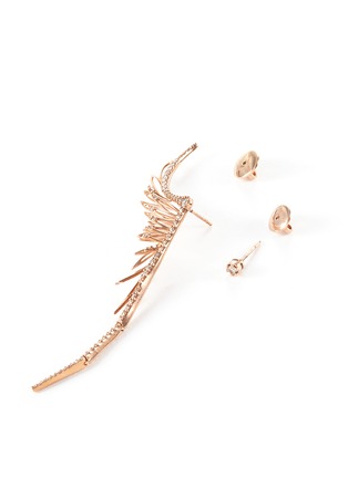 Detail View - Click To Enlarge - CRISTINAORTIZ - Diamond 9k gold mismatched wing creeper earrings