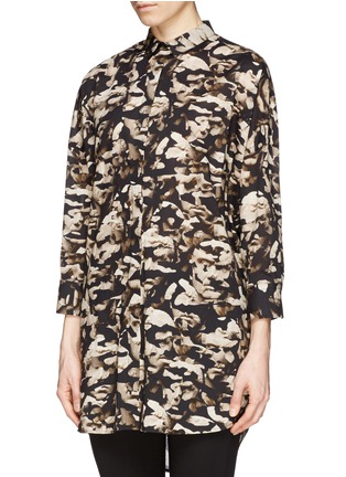 Front View - Click To Enlarge - NEIL BARRETT - Roman sculpture camouflage print oversize shirt