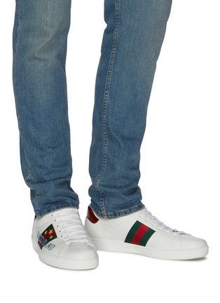 Figure View - Click To Enlarge - GUCCI - 'New Ace' slogan embroidered contrast counter sneakers