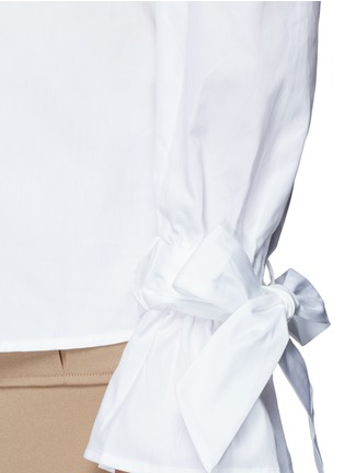 Detail View - Click To Enlarge - C/MEO COLLECTIVE - 'Unstoppable' sash cuff cotton V-neck top