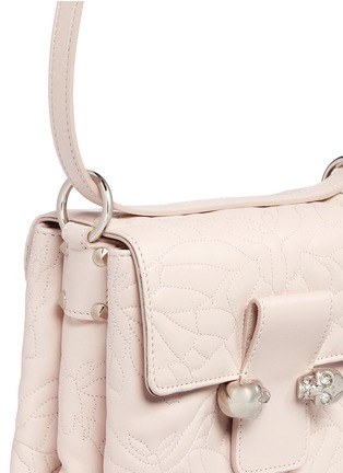 Detail View - Click To Enlarge - ALEXANDER MCQUEEN - Twin skull quilted butterfly leather crossbody bag
