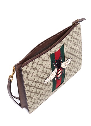 Detail View - Click To Enlarge - GUCCI - Embroidered bee web stripe canvas clutch